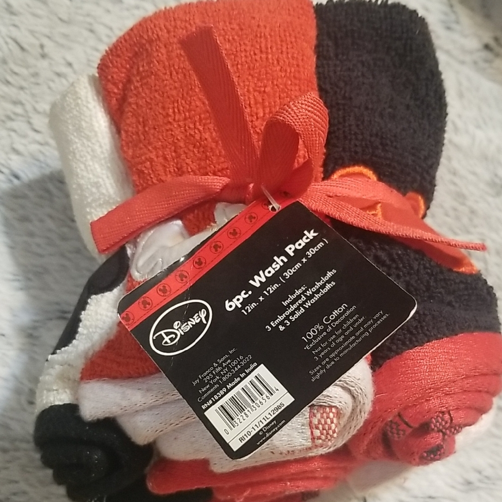 DISNEY MICKEY MOUSE 6-PC Wash Set, Manuf. J Franco & Sons, NWT